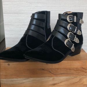 Toga Pulla velvet booties